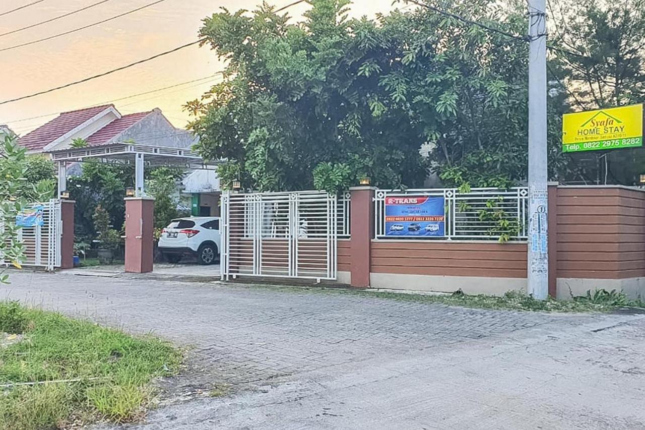 Syafa Homestay Syariah Mitra Reddoorz Tuban  エクステリア 写真